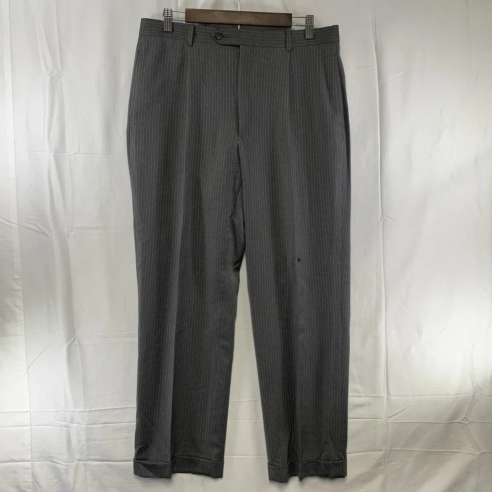 Tommy Hilfiger 2Pc Gray‎ Pinstripe Wool Suit Mens 41R / 34 x 30 Jacket Pants